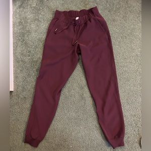Lululemon - Full Length Joggers - Size 4 - Burgundy - Like New